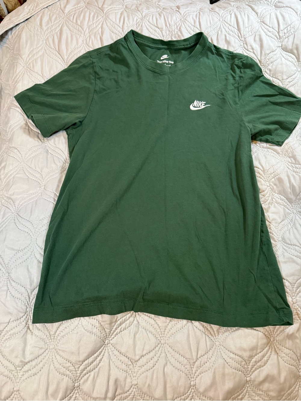 Nike Embroidered Logo Tee‎ Forest Green Womens Medium